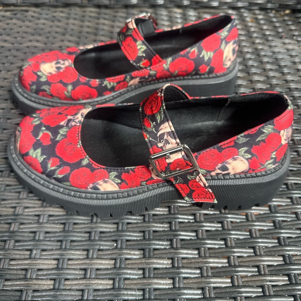 Floral Mary Jane Platform Shoes